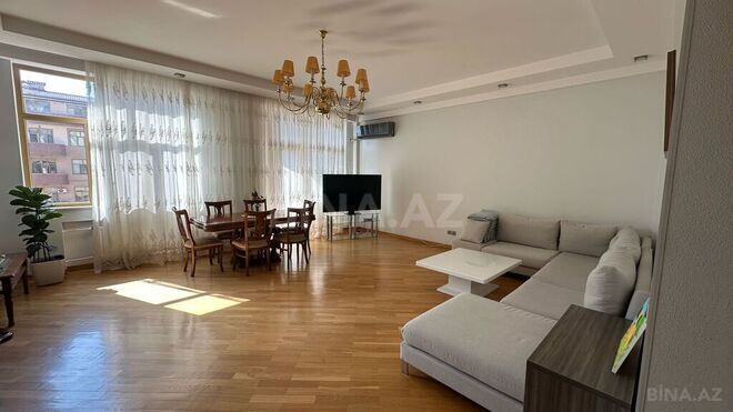 4-комн. новостройка - м. 28 мая - 180 м² (2)
