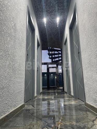 6 otaqlı həyət evi/bağ evi - Şüvəlan q. - 200 m² (12)