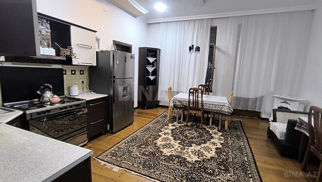 6 otaqlı həyət evi/bağ evi - Gəncə - 240 m² (6)
