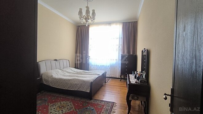 6 otaqlı həyət evi/bağ evi - Gəncə - 240 m² (12)