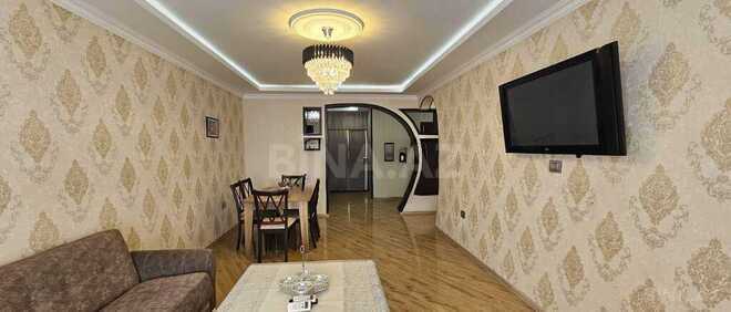 3-комн. новостройка - м. 8 ноября - 125 м² (2)