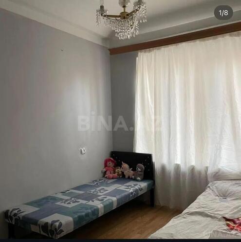 3-комн. вторичка - м. Элмляр Академиясы - 700 м² (7)