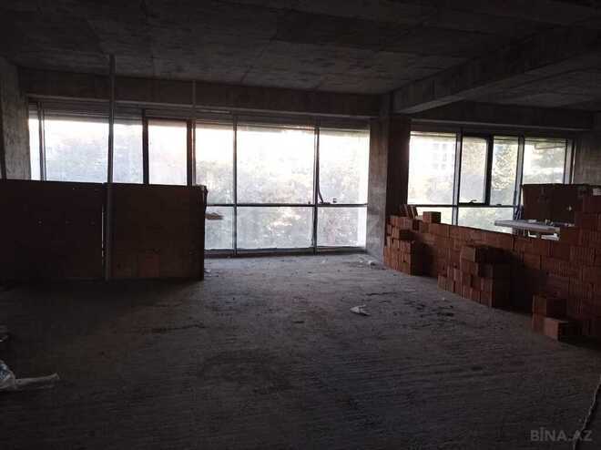 Объект - м. Элмляр Академиясы - 1100 м² (3)