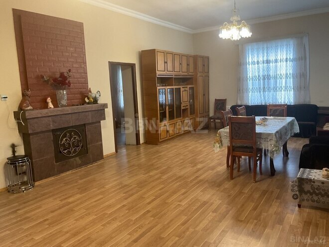 4 otaqlı həyət evi/bağ evi - Qusar - 200 m² (8)