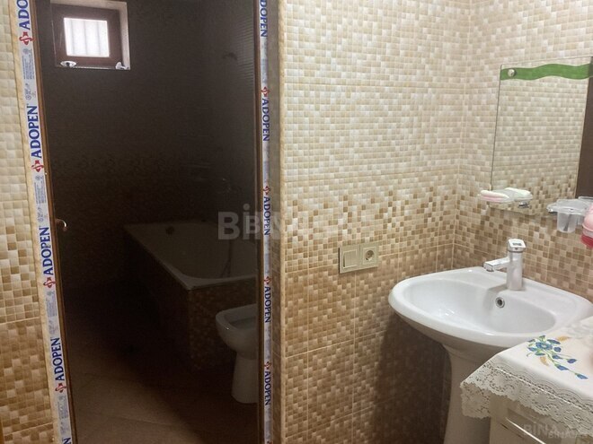 4 otaqlı həyət evi/bağ evi - Qusar - 200 m² (18)