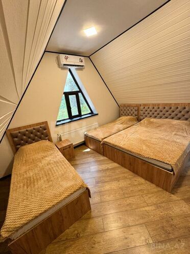 4 otaqlı həyət evi/bağ evi - Qəbələ - 200 m² (26)