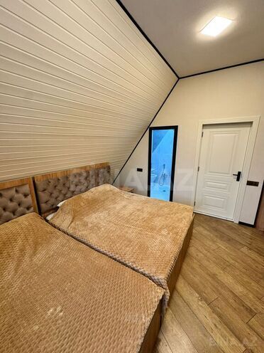 4 otaqlı həyət evi/bağ evi - Qəbələ - 200 m² (23)