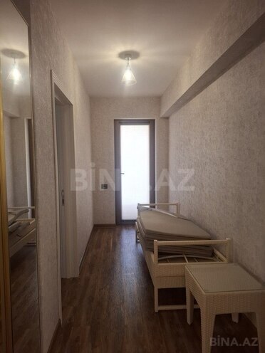 5 otaqlı həyət evi/bağ evi - Şüvəlan q. - 350 m² (5)