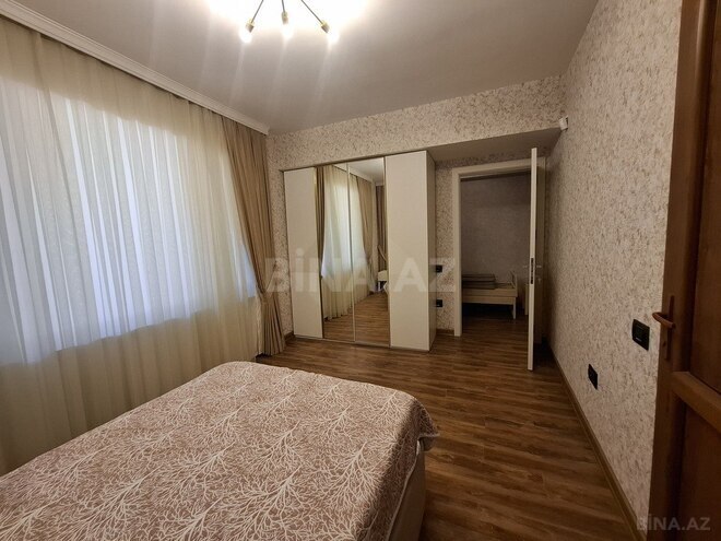 5 otaqlı həyət evi/bağ evi - Şüvəlan q. - 350 m² (6)