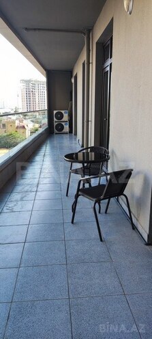 4 otaqlı yeni tikili - 8 Noyabr m. - 178 m² (16)
