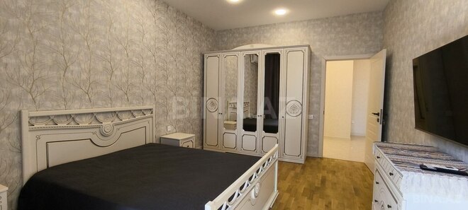 4 otaqlı yeni tikili - 8 Noyabr m. - 178 m² (3)