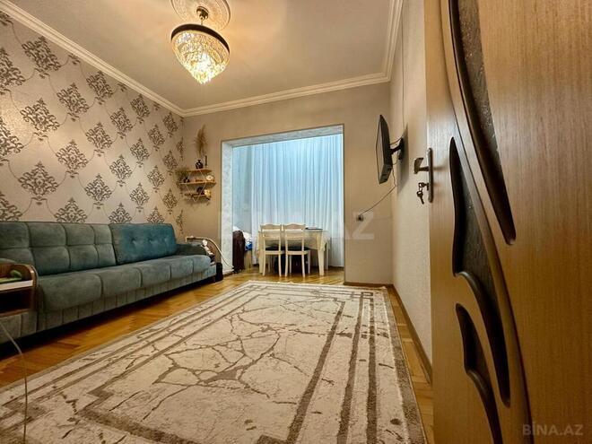 2 otaqlı köhnə tikili - İnşaatçılar m. - 50 m² (1)