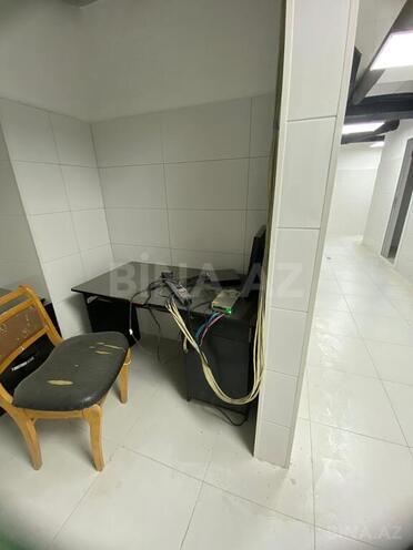 Obyekt - Nizami m. - 1300 m² (26)