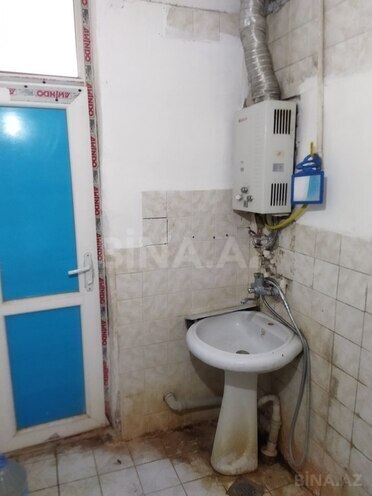 1 otaqlı köhnə tikili - 8-ci mikrorayon q. - 25 m² (2)