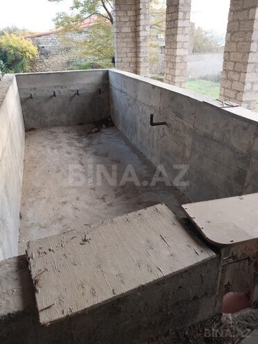 5 otaqlı həyət evi/bağ evi - Əmircan q. - 250 m² (5)