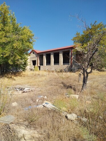 5 otaqlı həyət evi/bağ evi - Əmircan q. - 250 m² (11)