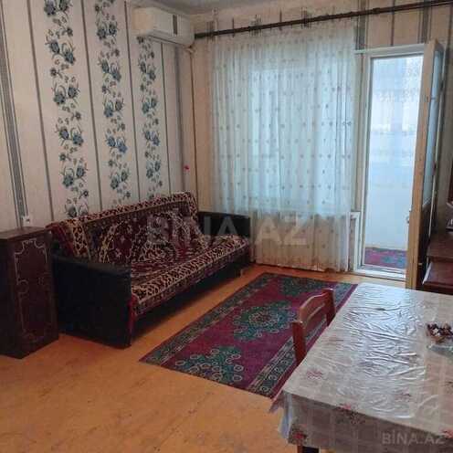 2 otaqlı köhnə tikili - 8-ci mikrorayon q. - 45 m² (2)