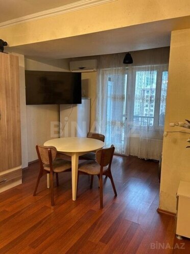 2 otaqlı köhnə tikili - Gənclik m. - 45 m² (4)