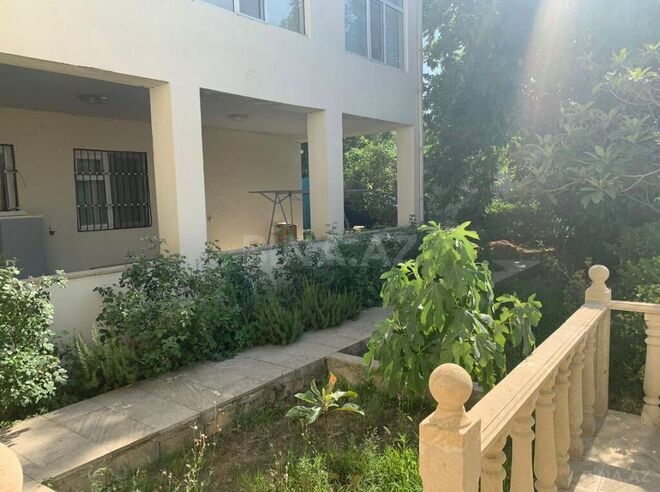 4-комн. дом/дача - пос. Горадил - 150 м² (1)