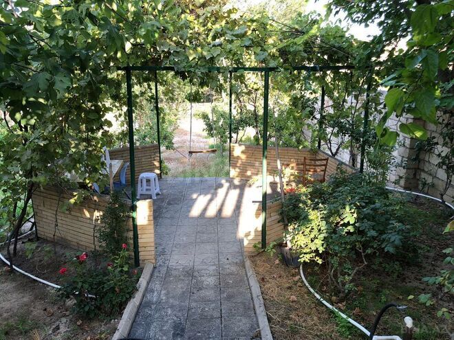 4 otaqlı həyət evi/bağ evi - Novxanı q. - 205 m² (5)