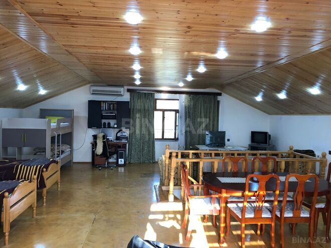 4 otaqlı həyət evi/bağ evi - Novxanı q. - 205 m² (14)