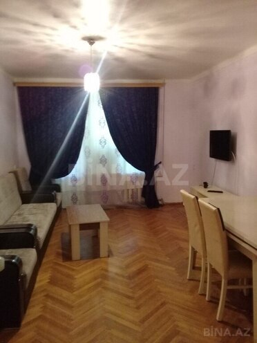 3 otaqlı köhnə tikili - 8 Noyabr m. - 80 m² (4)
