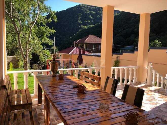7 otaqlı həyət evi/bağ evi - Qax - 150 m² (4)