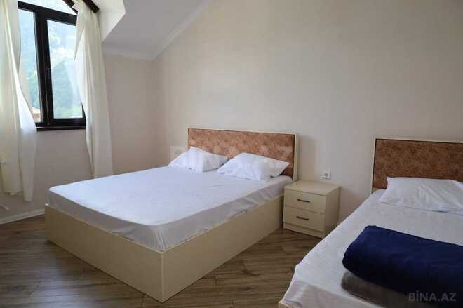 7 otaqlı həyət evi/bağ evi - Qax - 150 m² (11)