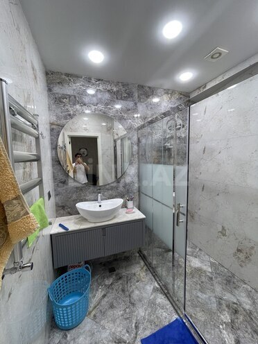 3-комн. новостройка - м. 28 мая - 100 м² (13)