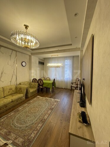 3-комн. новостройка - м. 28 мая - 100 м² (5)