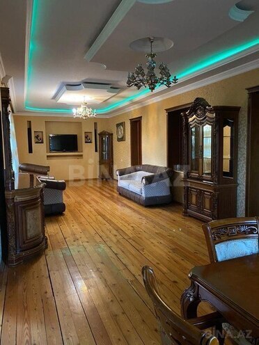 4 otaqlı həyət evi/bağ evi - Buzovna q. - 200 m² (9)