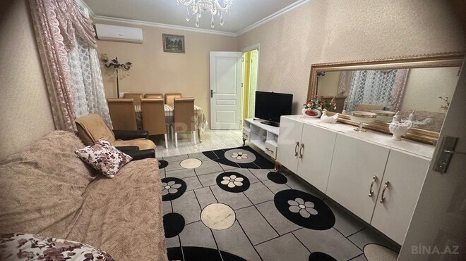 3-комн. вторичка - м. Иншаатчылар - 70 м² (16)