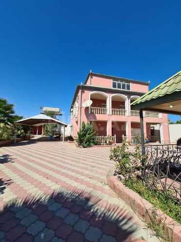5 otaqlı həyət evi/bağ evi - Novxanı q. - 600 m² (2)