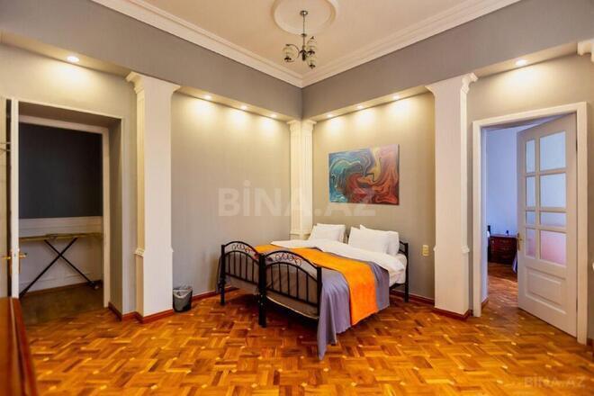 5 otaqlı köhnə tikili - Sahil m. - 200 m² (5)