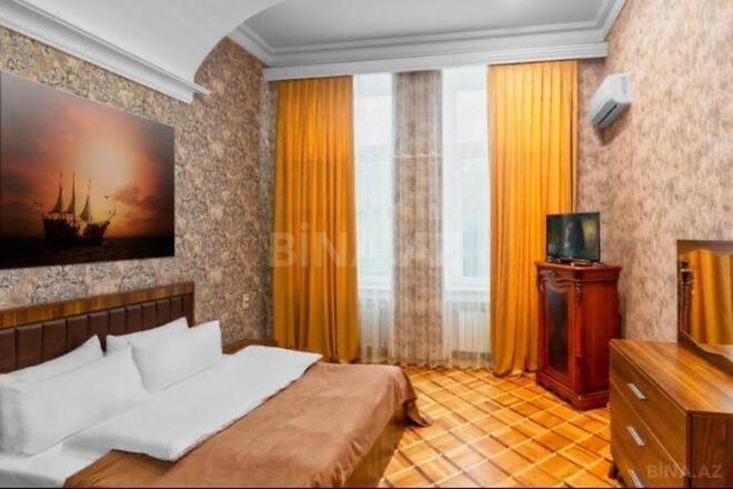 5 otaqlı köhnə tikili - Sahil m. - 200 m² (6)