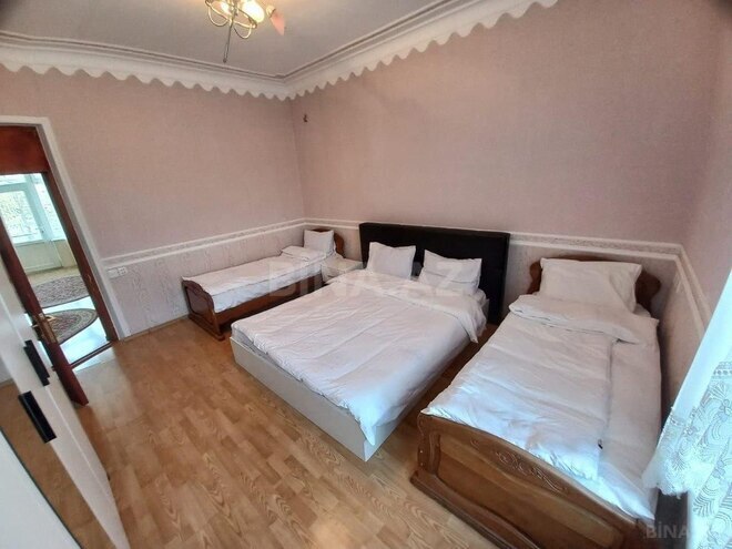 4 otaqlı həyət evi/bağ evi - Quba - 211 m² (7)