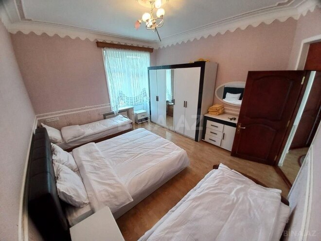 4 otaqlı həyət evi/bağ evi - Quba - 211 m² (6)