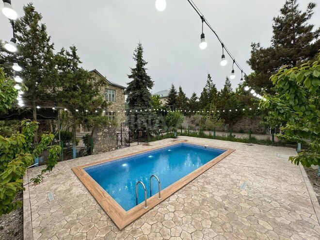 4 otaqlı həyət evi/bağ evi - Quba - 211 m² (1)