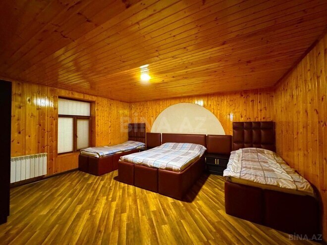 6 otaqlı həyət evi/bağ evi - Quba - 555 m² (9)