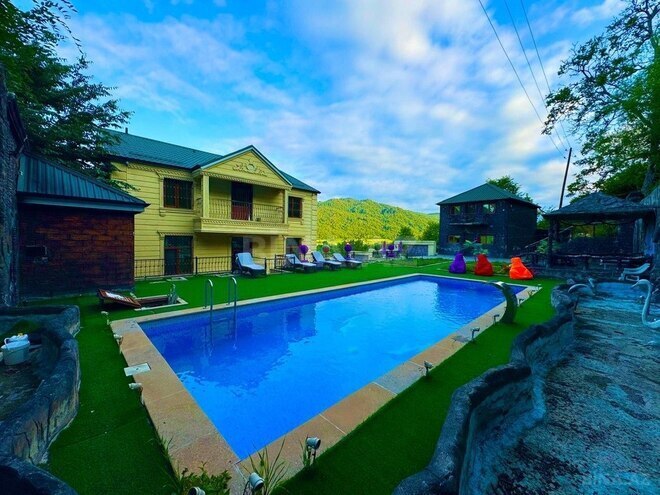 6 otaqlı həyət evi/bağ evi - Quba - 555 m² (27)