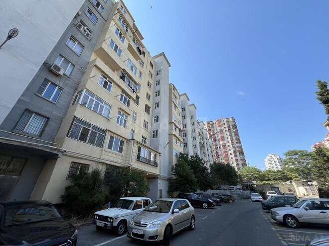 3 otaqlı yeni tikili - 8 Noyabr m. - 80 m² (1)