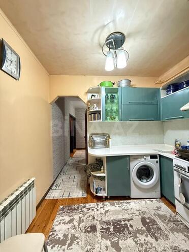 3 otaqlı köhnə tikili - Massiv D q. - 80 m² (10)