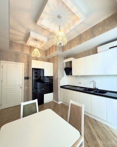 3 otaqlı yeni tikili - Ağ şəhər q. - 125 m² (2)