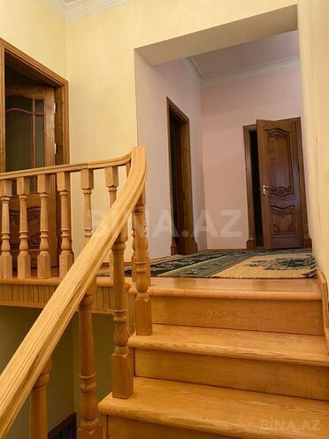8 otaqlı həyət evi/bağ evi - Qaraçuxur q. - 400 m² (16)