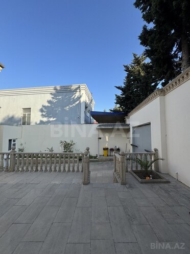 5 otaqlı həyət evi/bağ evi - Bakıxanov q. - 200 m² (4)
