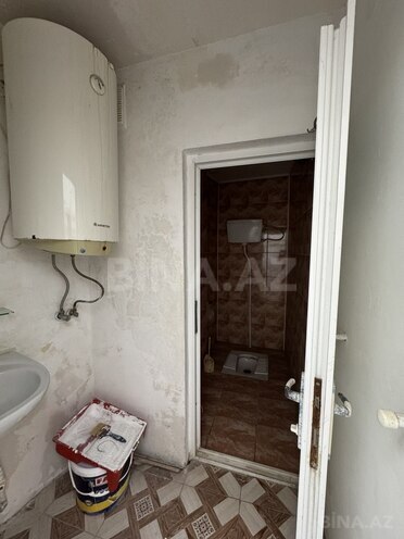 5 otaqlı həyət evi/bağ evi - Bakıxanov q. - 200 m² (27)