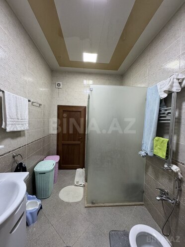 5 otaqlı həyət evi/bağ evi - Bakıxanov q. - 200 m² (11)