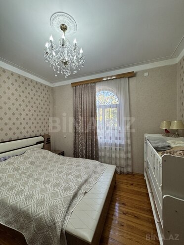 5 otaqlı həyət evi/bağ evi - Bakıxanov q. - 200 m² (17)