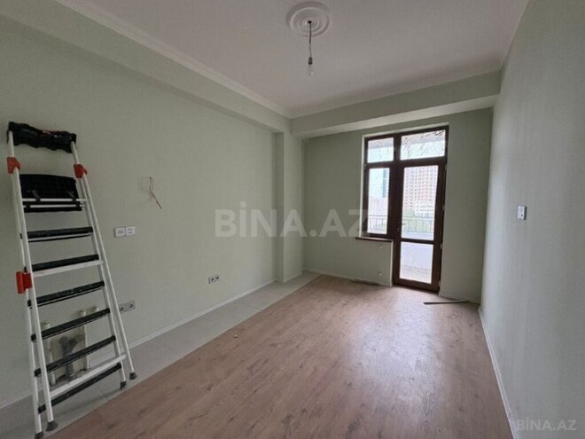 4 otaqlı yeni tikili - 8 Noyabr m. - 127 m² (9)