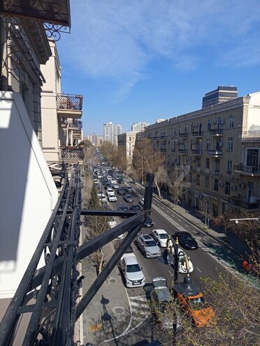 5 otaqlı köhnə tikili - Sahil m. - 170 m² (18)